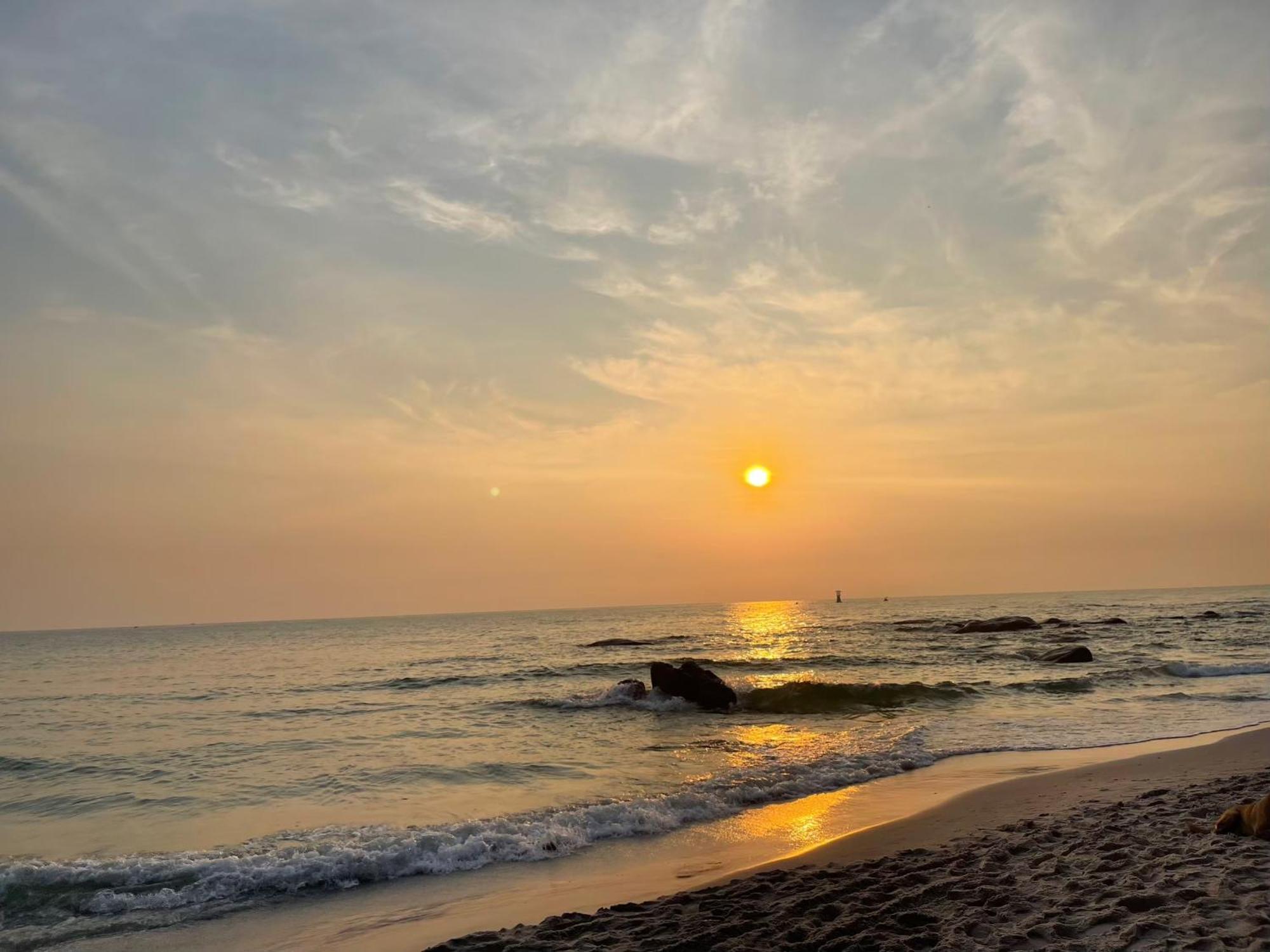 Varietyd-Dayhostel Huahin Exteriör bild